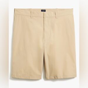 J. Crew Factory Tech 9” Men’s Sand/Tan Flat Front